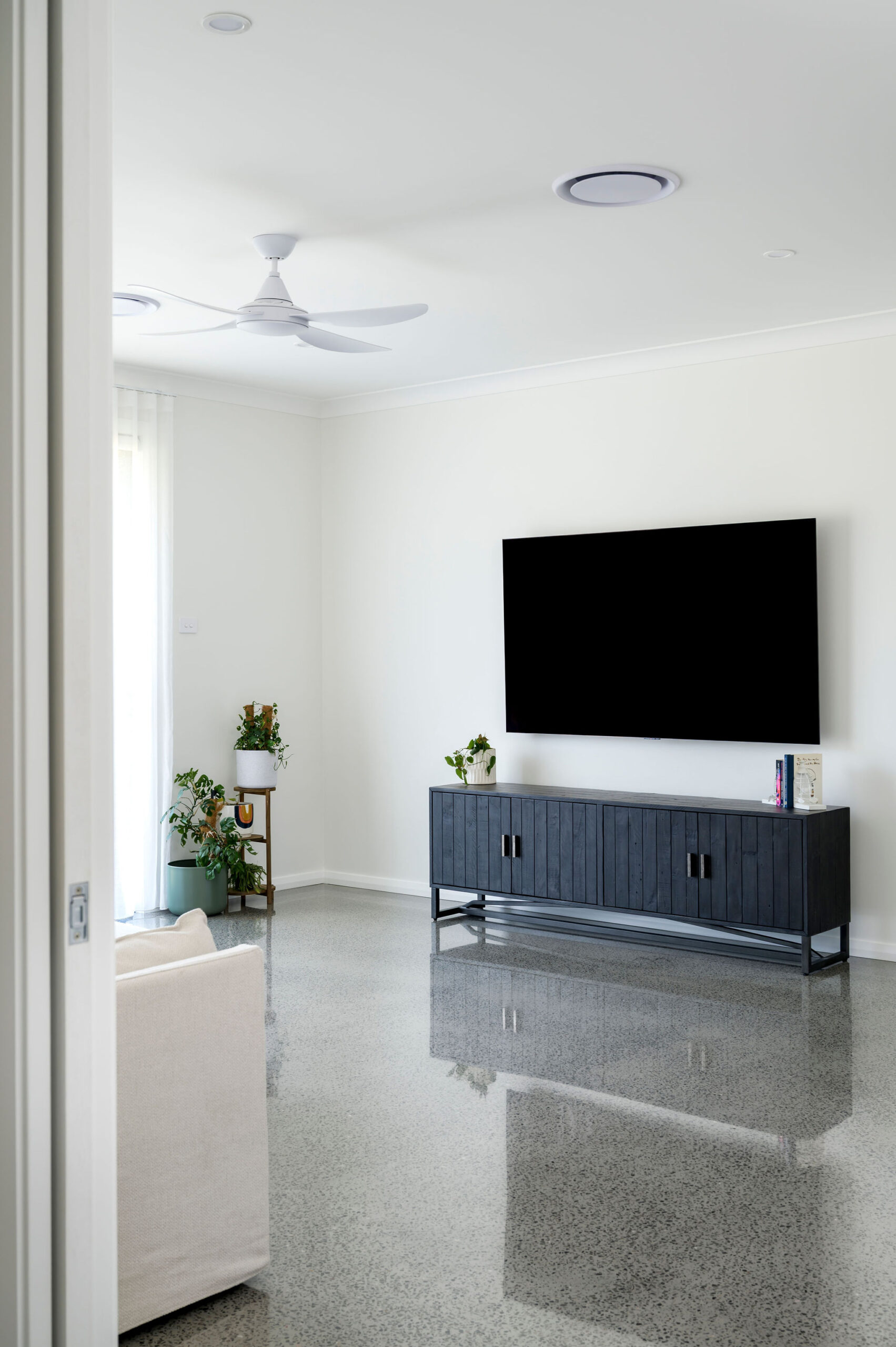 20 atelierphotography 20251014 0110 bradshaw modifier